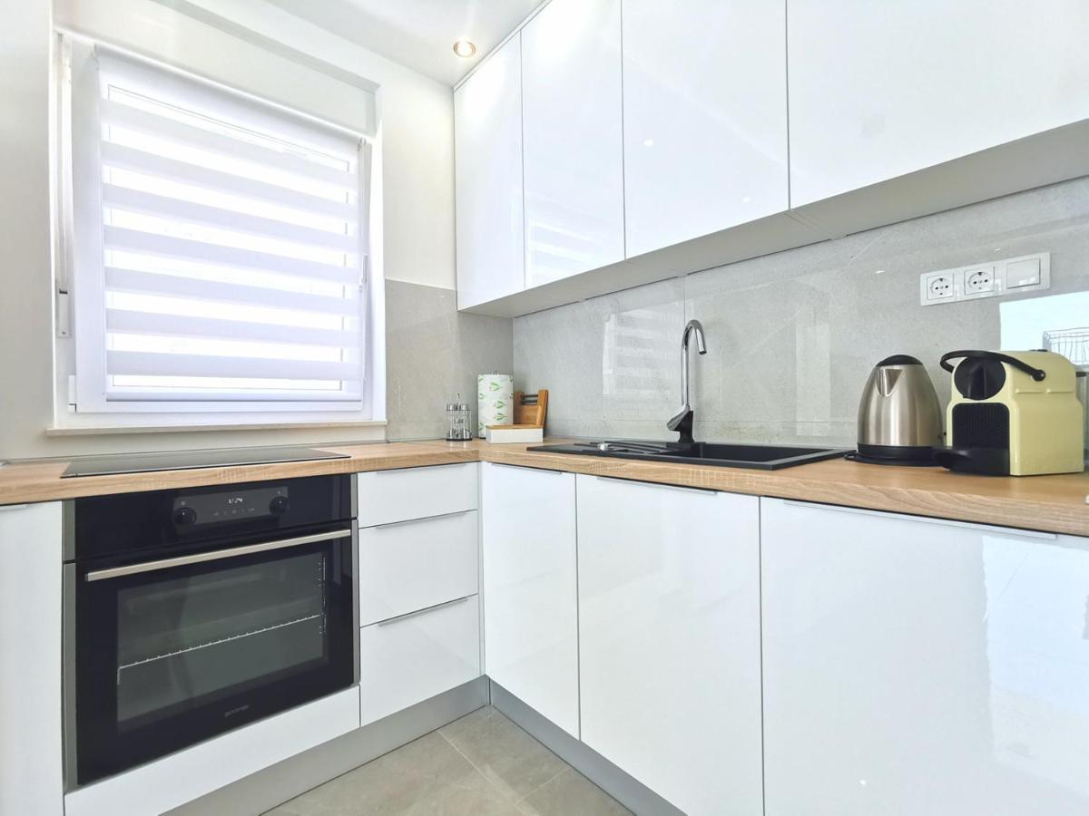 Seka Apartments With A Pool Kastela Bagian luar foto
